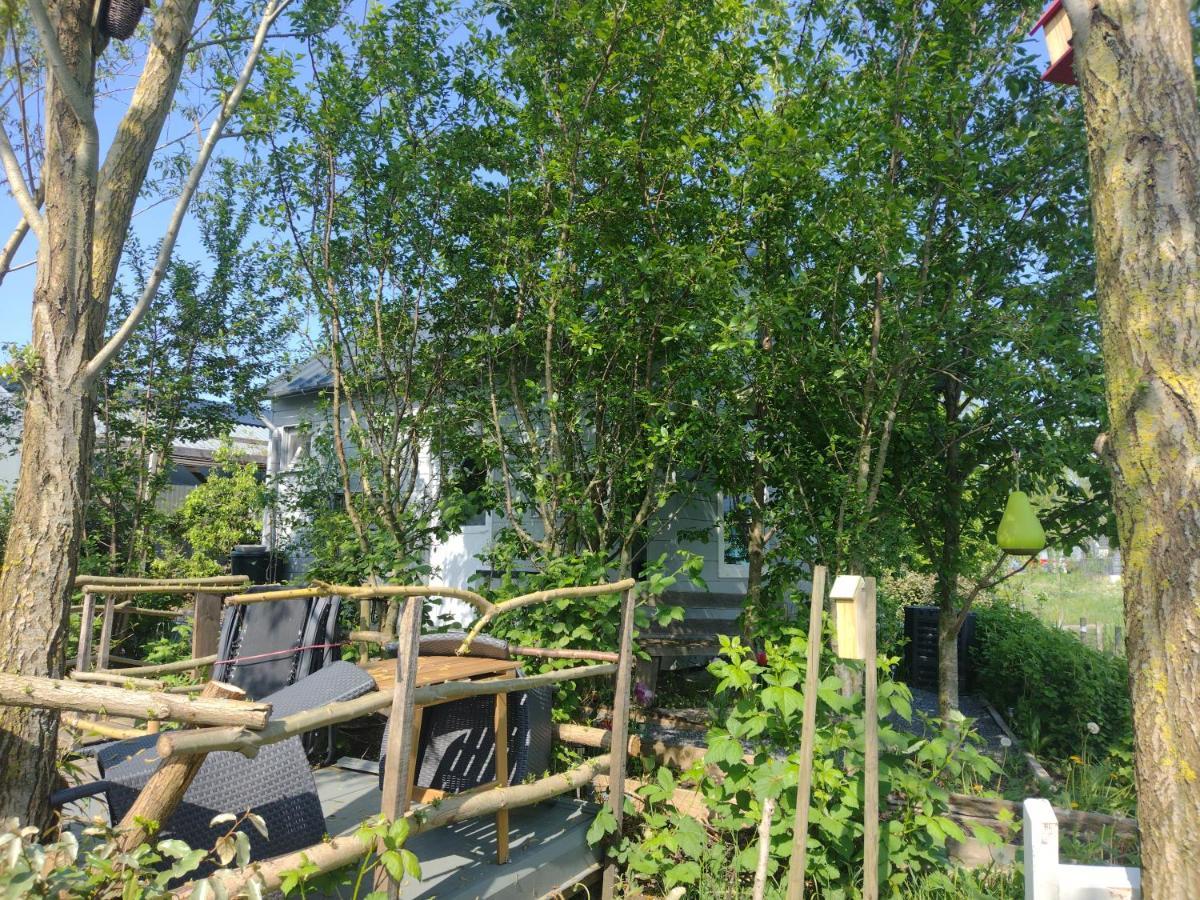 Tuinhuisje In Het Groen Almere Exteriér fotografie